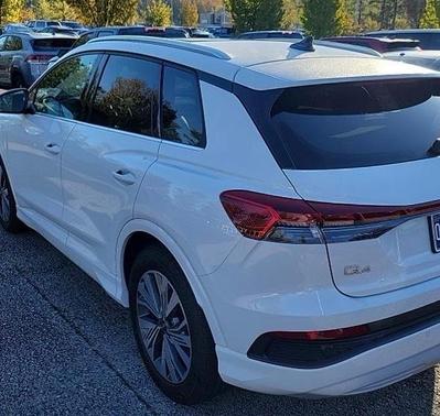 2025 Audi Q4 e-tron 45 Premium