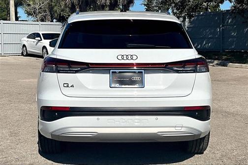 2025 Audi Q4 e-tron 45 Premium