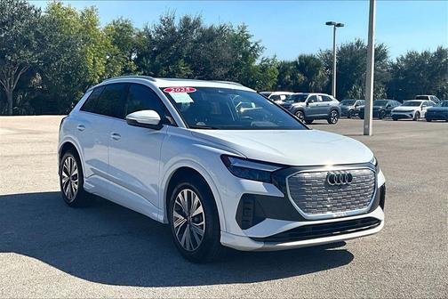 2025 Audi Q4 e-tron 45 Premium