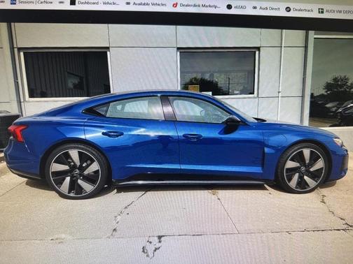 2023 Audi e-tron GT Prestige