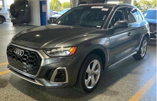 2023 Audi Q5 45 S line Premium Plus