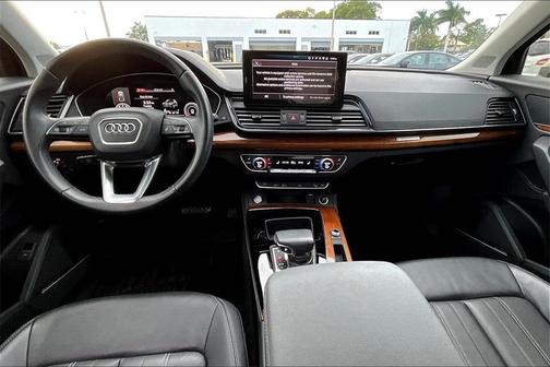 2023 Audi Q5 45 S line Premium Plus