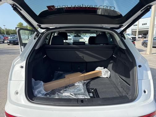 2025 Audi Q5 40 Premium