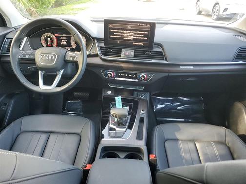 2025 Audi Q5 40 Premium
