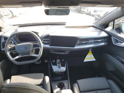 2025 Audi Q4 e-tron 55 quattro Premium
