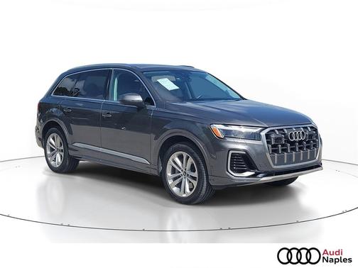 2025 Audi Q7 55 Premium Plus