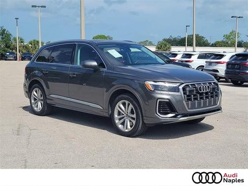 2025 Audi Q7 55 Premium Plus