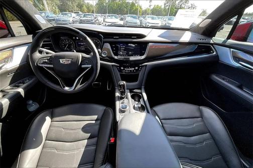 2025 Cadillac XT6 Sport AWD