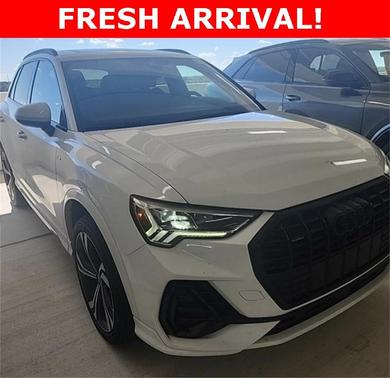 2023 Audi Q3 45 S line Premium
