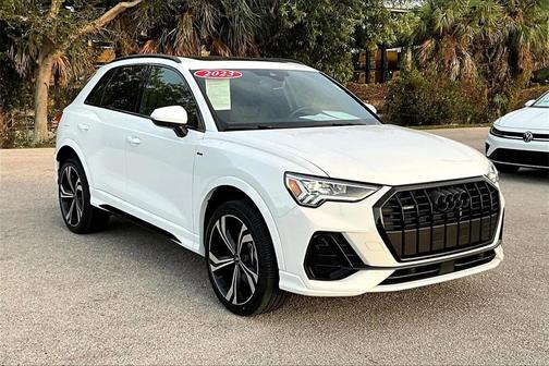 2023 Audi Q3 45 S line Premium