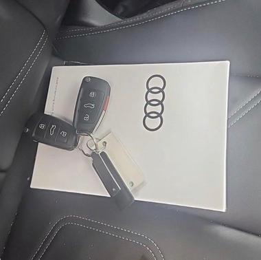 2023 Audi Q3 45 S line Premium