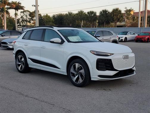 2025 Audi Q6 e-tron Premium