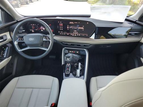 2025 Audi Q5 2.0T quattro Premium