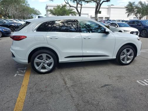 2025 Audi Q5 2.0T quattro Premium