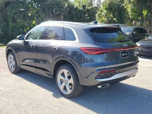 2025 Audi Q5 2.0T quattro Premium