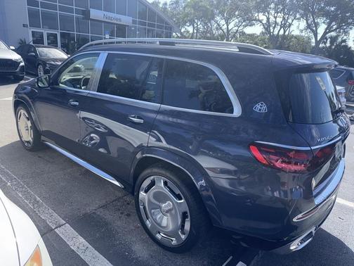 2024 Mercedes-Benz Maybach GLS 600 4MATIC