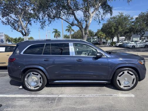 2024 Mercedes-Benz Maybach GLS 600 4MATIC
