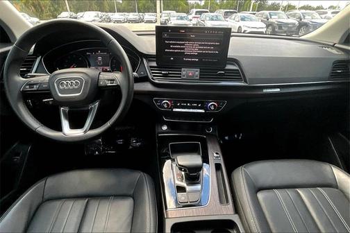 2023 Audi Q5 40 Premium