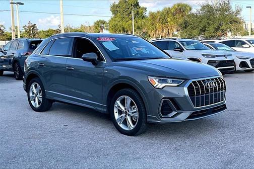 2023 Audi Q3 45 S line Premium