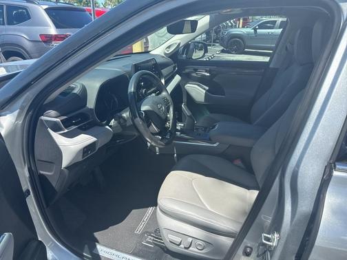 2020 Toyota Highlander Limited