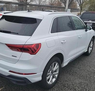 2024 Audi Q3 45 S line Premium