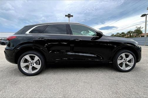 2025 Audi Q5 2.0T quattro Premium