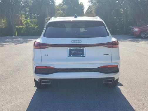2025 Audi Q5 2.0T quattro Premium