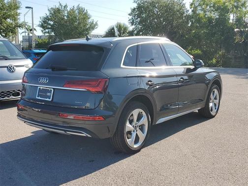 2021 Audi Q5 40 Premium Plus
