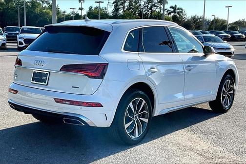 2025 Audi Q5 45 S line quattro Premium