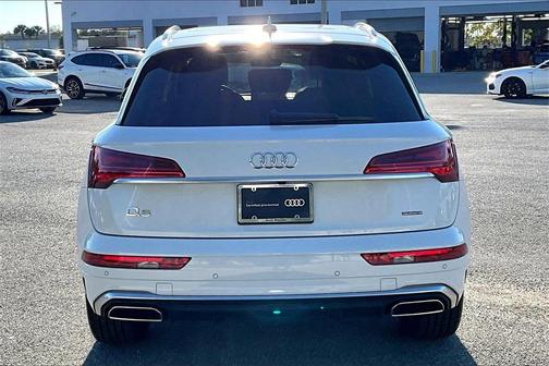 2025 Audi Q5 45 S line quattro Premium