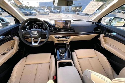 2025 Audi Q5 45 S line quattro Premium