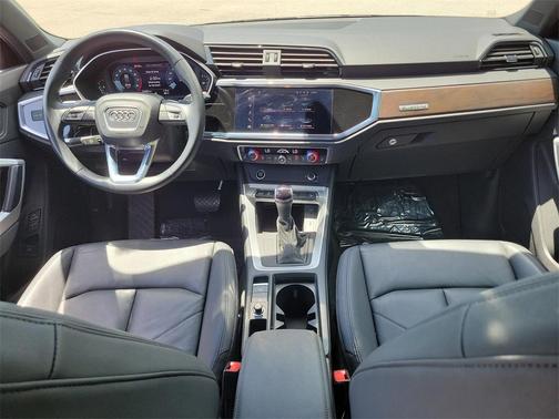 2022 Audi Q3 45 S line Premium