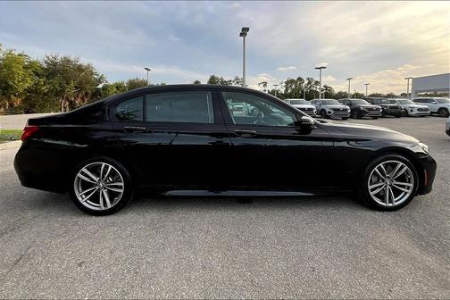 2018 BMW 750 i xDrive