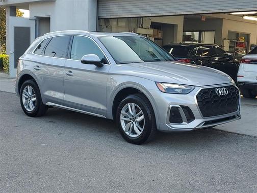 2022 Audi Q5 45 S line quattro Premium