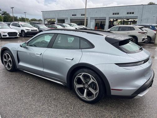 2024 Porsche Taycan Cross Turismo 4