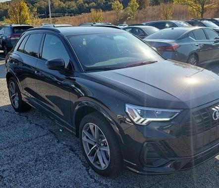 2025 Audi Q3 45 S line Premium