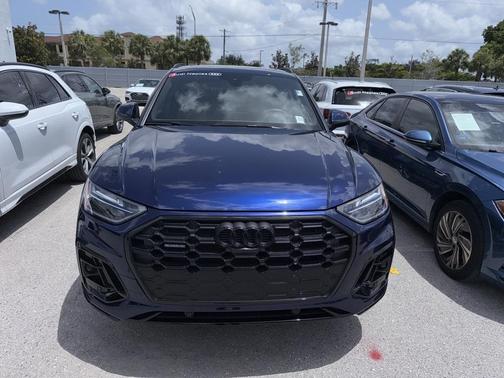 2024 Audi Q5 45 S line quattro Premium