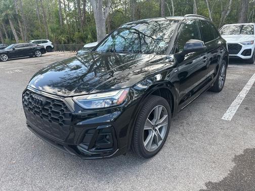 2025 Audi Q5 45 S line quattro Premium