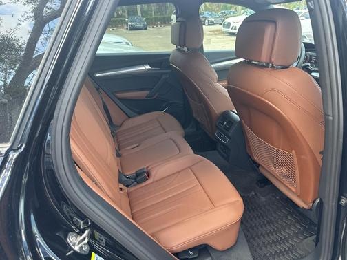 2025 Audi Q5 45 S line quattro Premium