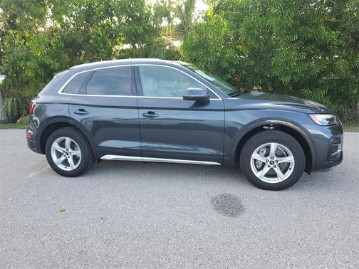 2025 Audi Q5 40 Premium