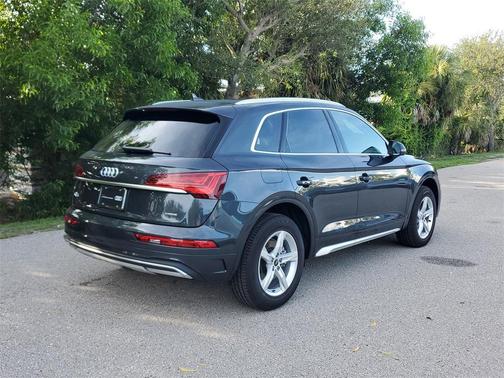 2025 Audi Q5 40 Premium