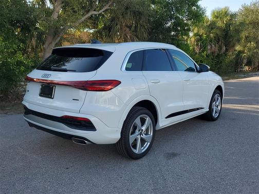 2025 Audi Q5 2.0T quattro Premium
