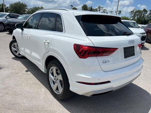 2020 Audi Q3 45 Premium