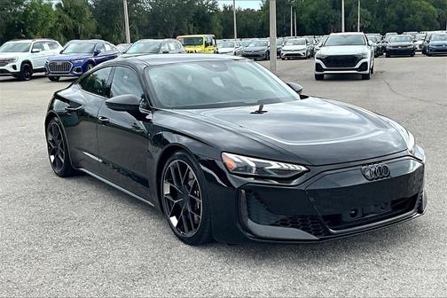 2026 Audi RS e-tron GT 