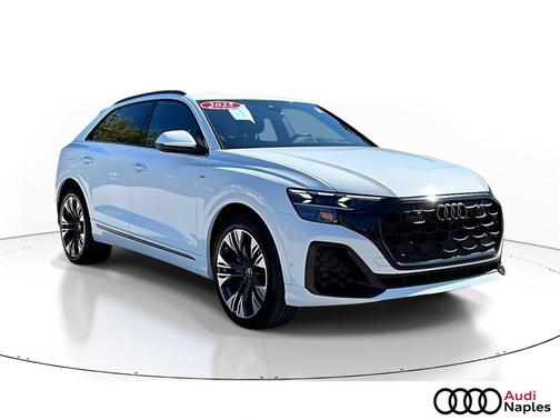 2025 Audi Q8 55 Premium