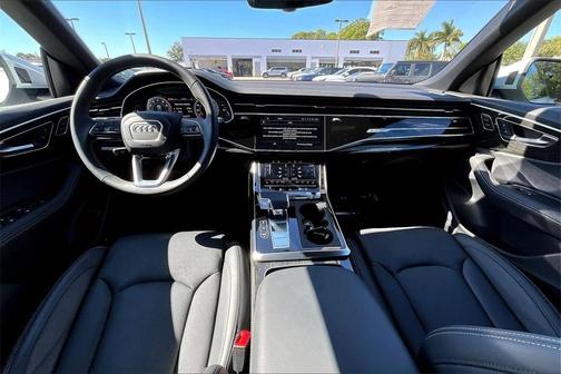 2025 Audi Q8 55 Premium