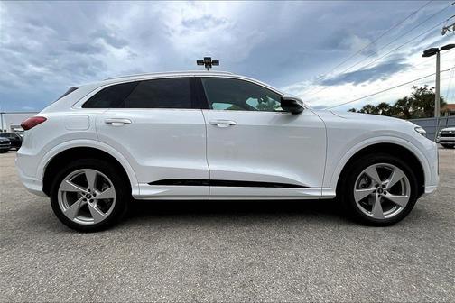 2025 Audi Q5 2.0T quattro Premium