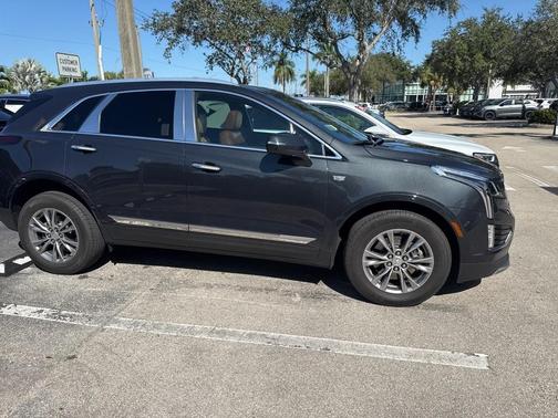 2021 Cadillac XT5 Premium Luxury