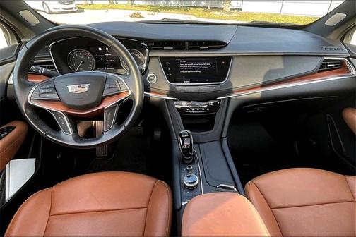 2021 Cadillac XT5 Premium Luxury