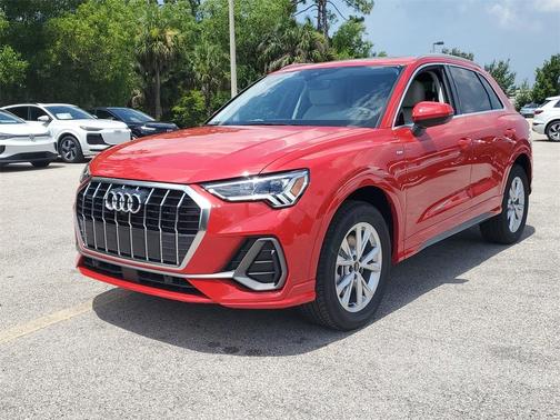 2025 Audi Q3 45 S line Premium